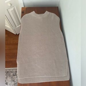H&M Oversized Sweater Vest